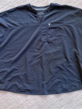 Fabletics Charcoal V-Notch Scrub Top